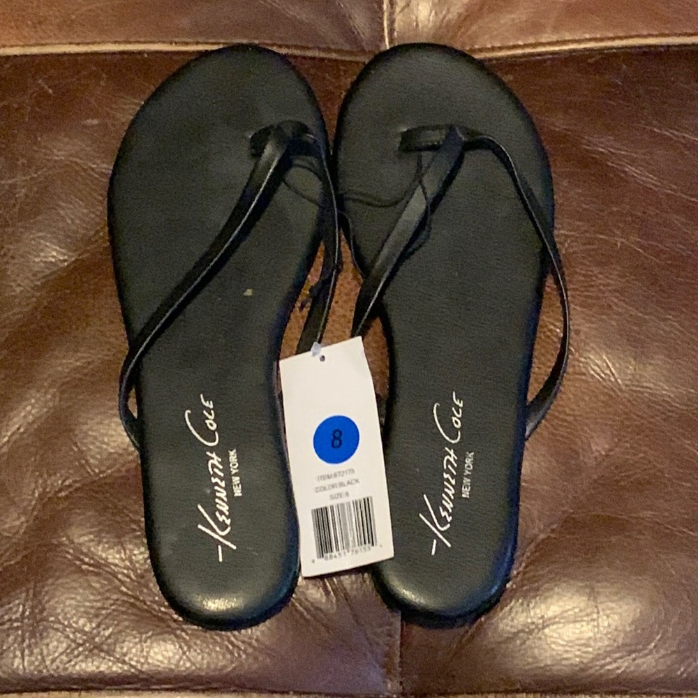 Kenneth Cole Sandals